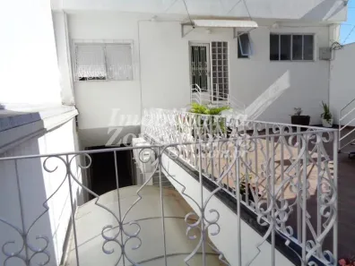 Prédio Comercial com 6 Quartos à venda, 548m² no São Sebastião, Porto Alegre