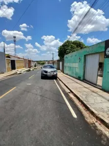 Casa com 2 Quartos à venda, 132m² no Parque Sul, Teresina