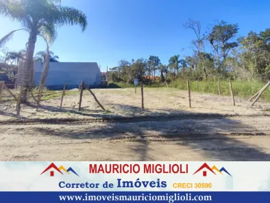 Lote/Terreno à venda, 300m² no Praia do Ervino, São Francisco do Sul