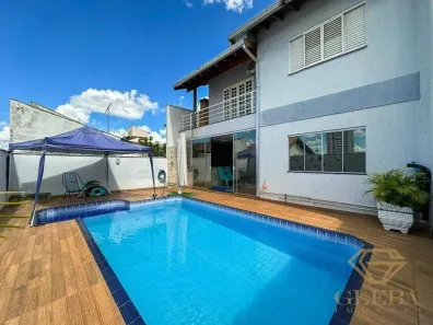 Casa com 3 Quartos à venda, 202m² no Jardim Oriente, Londrina