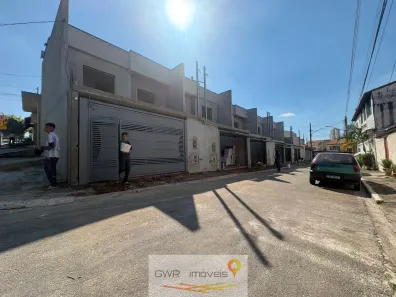 Sobrado com 2 Quartos à venda, 70m² no Vila Marieta, São Paulo