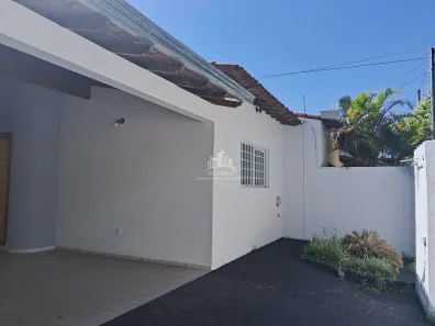 Casa com 3 Quartos à venda, 180m² no Saraiva, Uberlândia