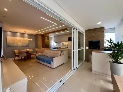Apartamento com 3 Quartos à venda, 96m² no Itacorubi, Florianópolis