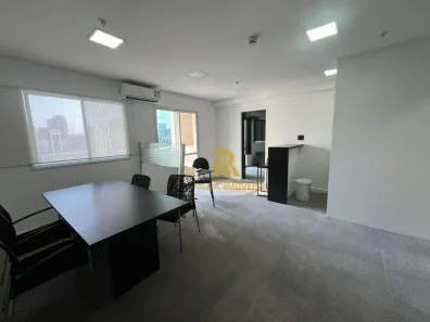 Sala Comercial para alugar, 85m² no Cidade Monções, São Paulo