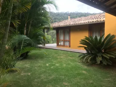 Casa com 4 Quartos à venda, 3000m² no Itaipava, Petrópolis