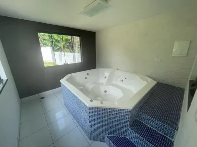 Fazenda/Sítio com 4 Quartos à venda, 450m² no Parque dos Arantes, Arujá