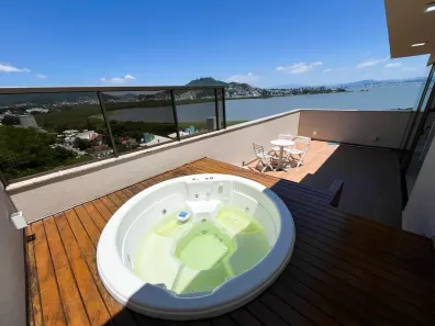 Cobertura com 3 Quartos à venda, 182m² no João Paulo, Florianópolis