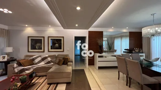 Casa com 4 Quartos à venda, 251m² no Saraiva, Uberlândia