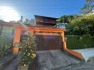 Casa com 5 Quartos à venda, 380m² no Camboinhas, Niterói