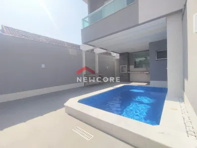 Sobrado com 3 Quartos à venda, 152m² no Tupi, Praia Grande