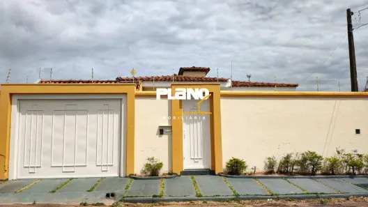 Casa com 2 Quartos para alugar, 100m² no Jardim do Éden, Franca