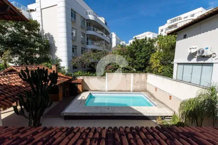 Casa de Condomínio com 4 Quartos à venda, 318m² no Itaipu, Niterói