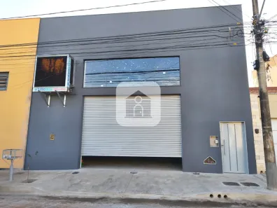 Galpão/Depósito/Armazém para alugar, 350m² no Santa Mônica, Uberlândia