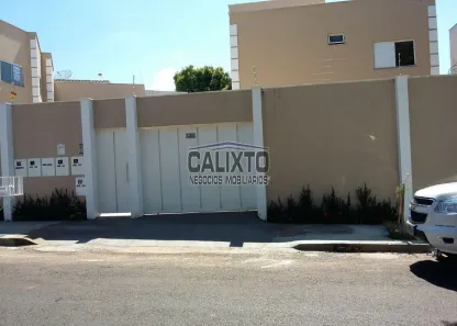 Apartamento com 2 Quartos à venda, 56m² no Carajás, Uberlândia