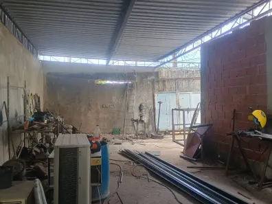 Galpão/Depósito/Armazém à venda, 100m² no Sepetiba, Rio de Janeiro