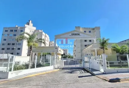 Apartamento com 2 Quartos à venda, 57m² no Ponta de Baixo, São José