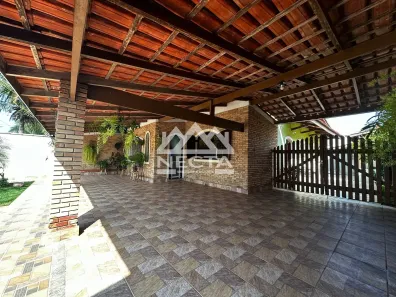 Casa com 3 Quartos à venda, 200m² no Pontal de Santa Marina, Caraguatatuba