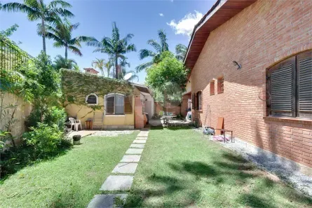 Casa com 3 Quartos à venda, 333m² no Jardim dos Estados, São Paulo