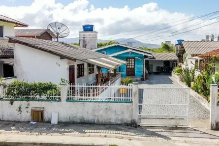 Casa com 3 Quartos à venda, 112m² no Perequê, Porto Belo