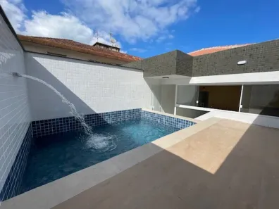 Casa com 4 Quartos à venda, 198m² no Embaré, Santos