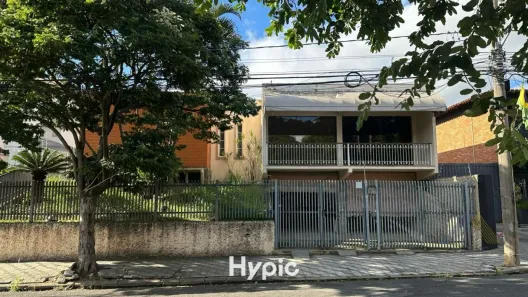 Casa com 5 Quartos para alugar, 458m² no Centro, Salto
