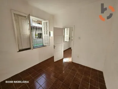 Casa com 2 Quartos à venda, 40m² no Centro, Nova Iguaçu