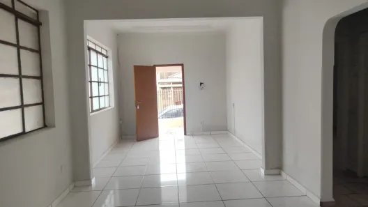 Casa com 2 Quartos à venda, 127m² no Vila Jesus, Presidente Prudente