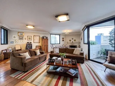 Apartamento com 3 Quartos à venda, 200m² no Moema, São Paulo