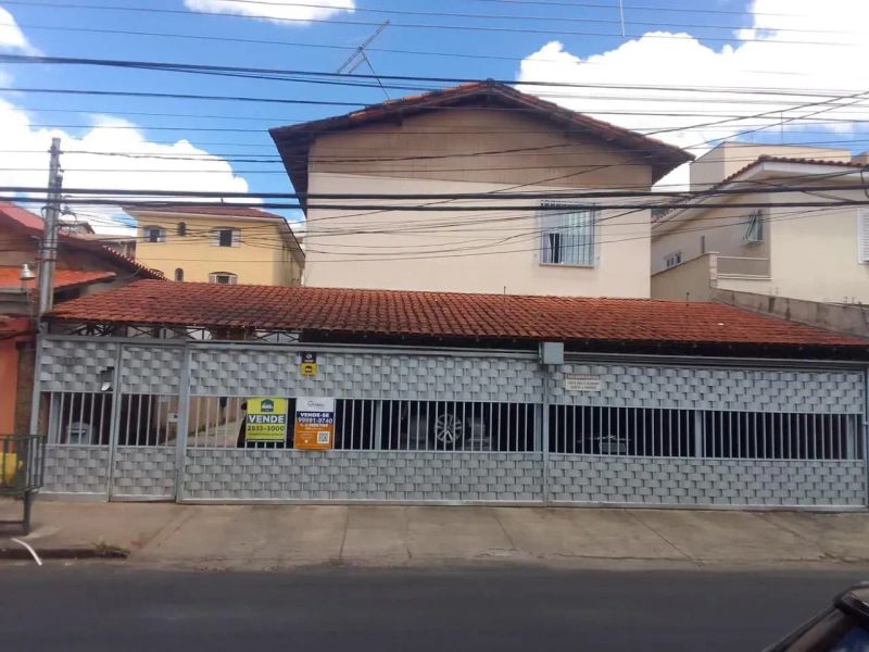 Casa com 4 quartos — Dona Clara, Belo Horizonte
