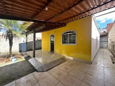 Casa com 3 Quartos para alugar, 100m² no Imperial, Santa Luzia