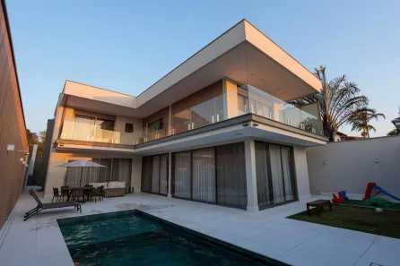 Sobrado com 3 Quartos à venda, 600m² no Adalgisa, Osasco