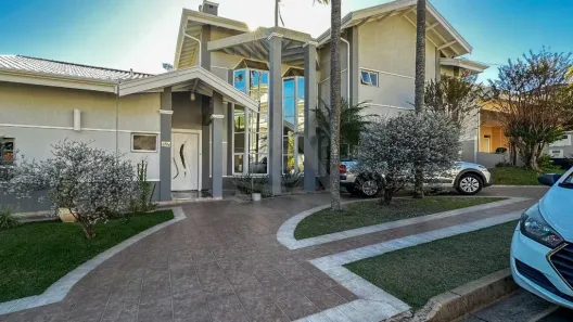 Casa de Condomínio com 4 Quartos para venda ou aluguel, 376m² no Vila Marieta, Campinas