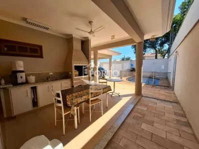 Casa com 3 Quartos à venda, 210m² no Parque Santa Cecília, Piracicaba