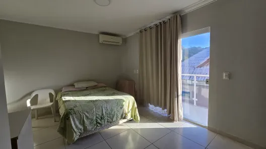Casa de Condomínio com 3 Quartos à venda, 180m² no Taquara, Rio de Janeiro