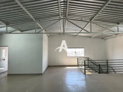 Galpão/Depósito/Armazém para alugar, 345m² no Custódio Pereira, Uberlândia