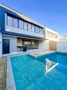 Casa de Condomínio com 3 Quartos à venda, 250m² no Fernando Idalino, Petrolina