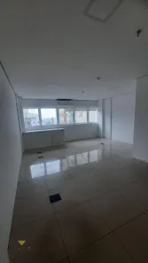 Sala Comercial à venda, 38m² no Vila Mogilar, Mogi das Cruzes