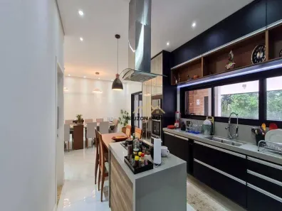 Casa de Condomínio com 4 Quartos à venda, 275m² no Jardim Carolina, Jundiaí