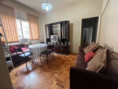 Apartamento com 2 Quartos para alugar, 60m² no Alto, Teresópolis