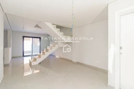 Sobrado com 3 Quartos à venda, 192m² no Bom Jesus, São José dos Pinhais