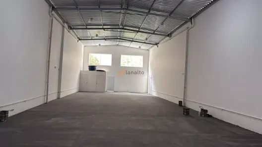 Ponto Comercial para alugar, 300m² no Vila Guarani, Mauá