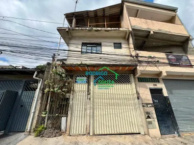 Casa com 2 Quartos à venda, 180m² no Vila Silviânia, Carapicuíba