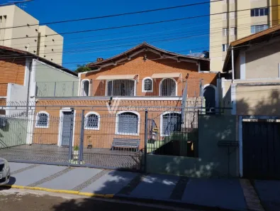 Sobrado com 3 Quartos à venda, 245m² no Chácara da Barra, Campinas