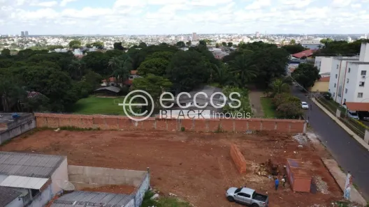 Lote/Terreno à venda, 1700m² no Lagoinha, Uberlândia