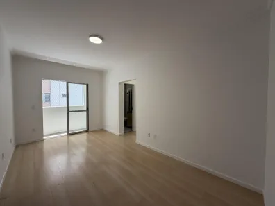 Apartamento com 2 Quartos à venda, 74m² no Campinas, São José