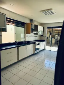 Casa de Condomínio com 5 Quartos para venda ou aluguel, 500m² no Busca Vida (Abrantes), Camaçari