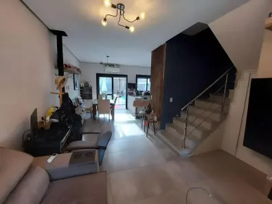 Casa com 3 Quartos à venda, 149m² no Hípica, Porto Alegre
