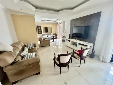 Casa com 4 Quartos à venda, 260m² no Coloninha, Florianópolis