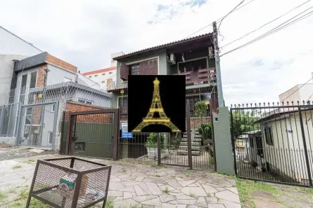 Casa com 4 Quartos para alugar, 350m² no Bom Jesus, Porto Alegre