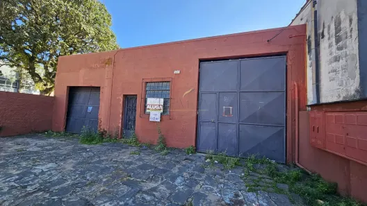Galpão/Depósito/Armazém para alugar, 680m² no Centro, Piracaia